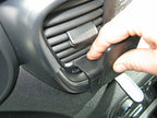 Brodit ProClip 855103 voor Kia Sorento 2015-2020 - detail van dashboardmontage