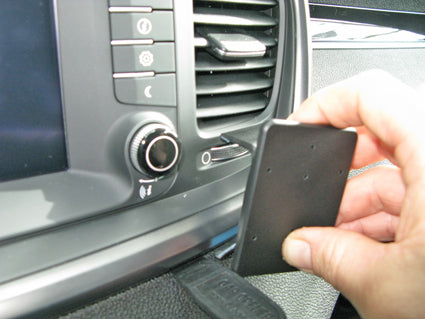 Brodit ProClip 855104 voor Kia Sorento 2015-2020 - montagepositie op dashboard