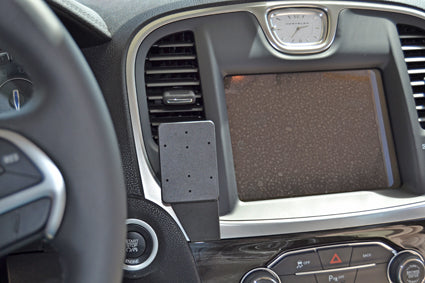 Brodit ProClip 855105 voor Chrysler 300 2015-2022 - installatiepositie