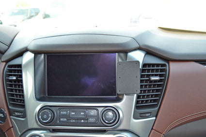 Brodit ProClip 855107 voor Chevrolet Tahoe 2015-2020, Chevrolet Suburban 2015-2020 e.a. - installatiepositie