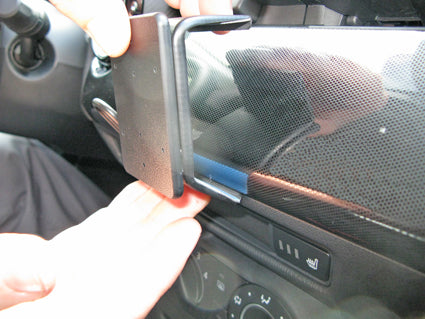Brodit ProClip 855114 voor Mazda CX-3 2015-2023, Mazda 2 2015-2023 e.a. - ProClip geplaatst in het voertuig