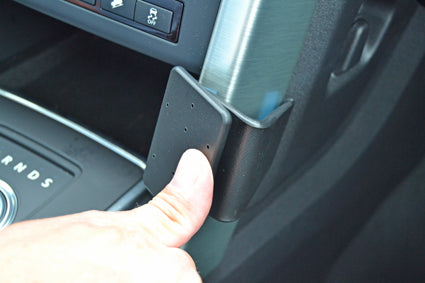 Brodit ProClip 855116 voor Land Rover Discovery Sport 2015-2019 - detail van dashboardmontage