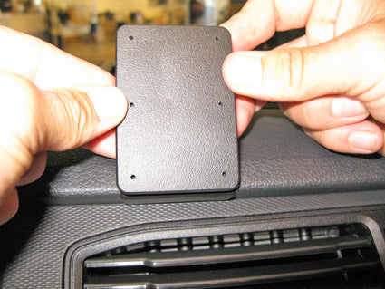 Brodit ProClip 855133 voor Volkswagen Caddy 2016-2020 - detail van dashboardmontage