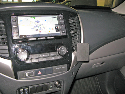 Brodit ProClip 855149 voor Fiat Fullback 2016-2021 en Mitsubishi L200 2016-2019 - installatiepositie