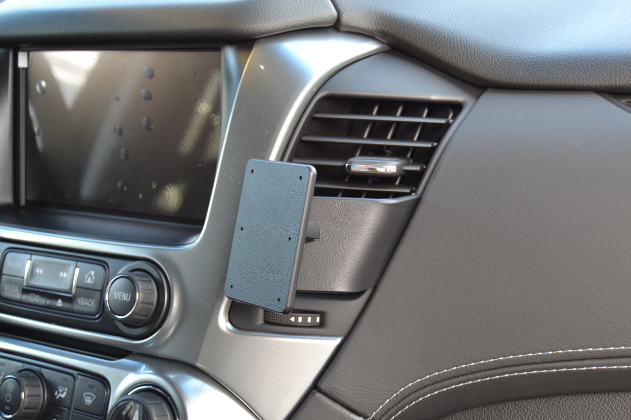 Brodit ProClip 855167 voor Chevrolet Tahoe 2015-2020, Chevrolet Suburban 2015-2020 e.a. - productfoto zwarte ABS montagebasis
