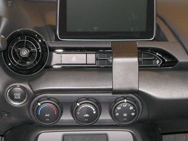 Brodit ProClip 855172 voor Mazda MX-5 2016-2024 en Mazda Miata 2016-2024 - installatiepositie