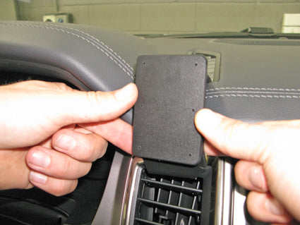 Brodit ProClip 855182 voor Ford Ranger Wildtrak 2016-2022 en Ford Ranger Raptor 2019-2022 - ProClip geplaatst in het voertuig
