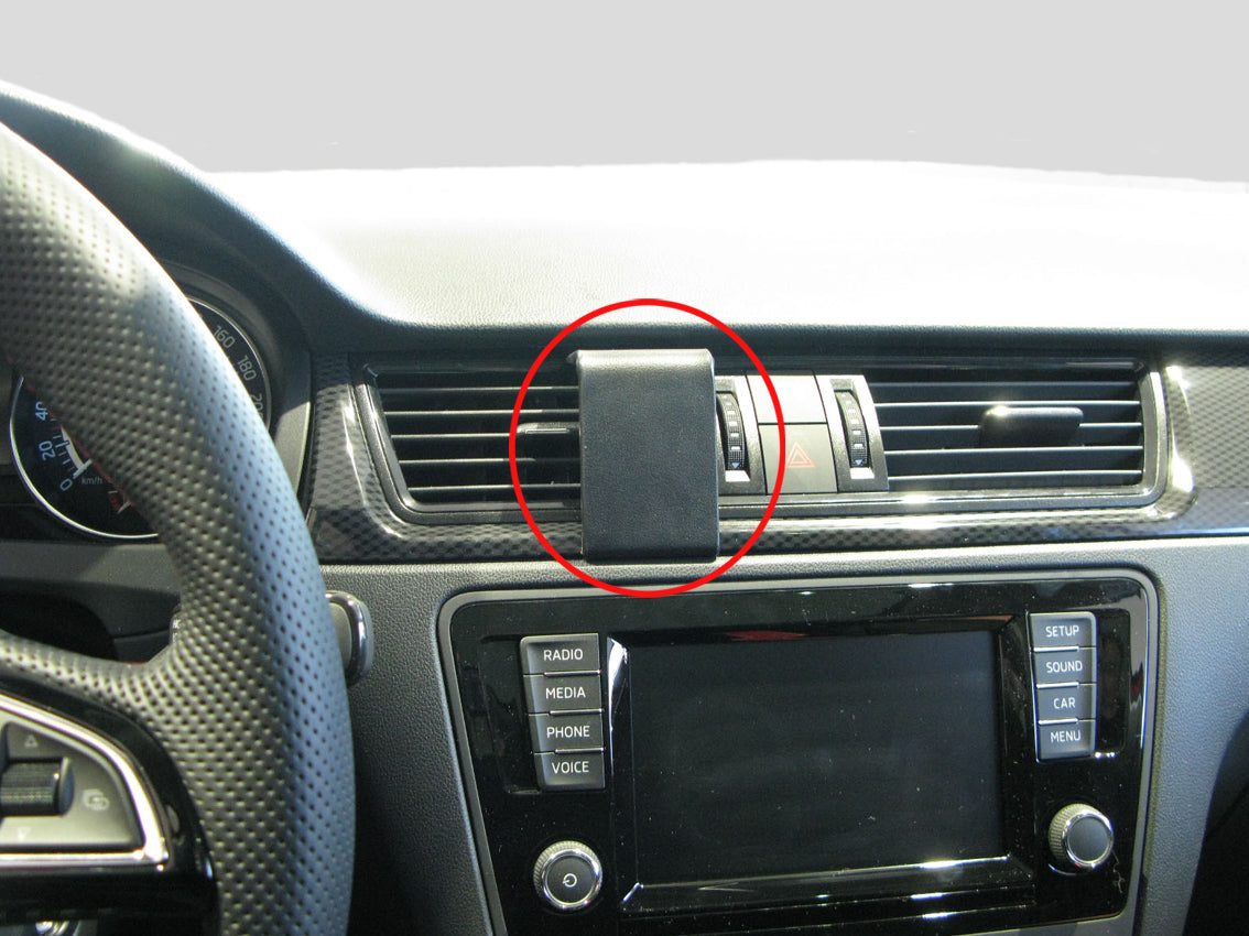 Brodit ProClip 855195 voor Skoda Rapid 2016-2017 - montagefoto 7