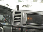 Brodit ProClip 855204 voor Volkswagen T6 Transporter/Pickup 2016-2020 en Volkswagen Multivan 2016-2020 - montagepositie op dashboard