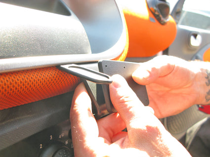 Brodit ProClip 855217 voor Smart ForTwo 2015-2024 en Smart ForFour 2015-2022 - ProClip geplaatst in het voertuig