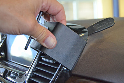 Brodit ProClip 855250 voor Mercedes Benz GLS-Class 2017-2019, Mercedes Benz GLE-Class 2017-2019 en Mercedes Benz GL-Class 2017-2019 - ProClip geplaatst in het voertuig