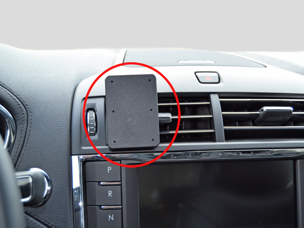 Brodit ProClip 855265 voor Lincoln Continental 2017-2022 - montagefoto 7