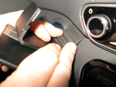 Brodit ProClip 855285 voor Hyundai Ioniq 2017-2019 - montagepositie op dashboard