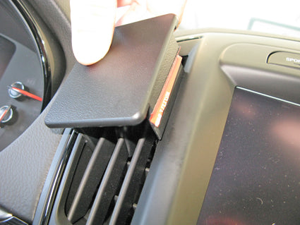 Brodit ProClip 855301 voor Buick Regal 2014-2017 en Opel Insignia A 2014-2017 - ProClip geplaatst in het voertuig
