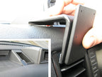 Brodit ProClip 855303 voor MAN TGE 2019-2024 en Volkswagen Crafter 2017-2024 - montagepositie op dashboard