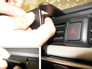 Brodit ProClip 855309 voor Nissan Micra 2017-2023 - ProClip geplaatst in het voertuig
