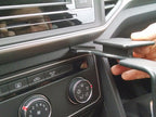 Brodit ProClip 855315 voor Volkswagen Atlas 2018-2023 - montagepositie op dashboard