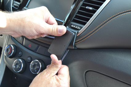 Brodit ProClip 855320 voor Chevrolet Trax 2017-2023 - ProClip geplaatst in het voertuig