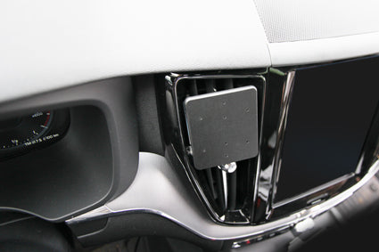 Brodit ProClip 855326 voor Volvo XC60 2018-2026, Volvo V60 2019-2026 en Volvo S60 2019-2025 - detail van dashboardmontage