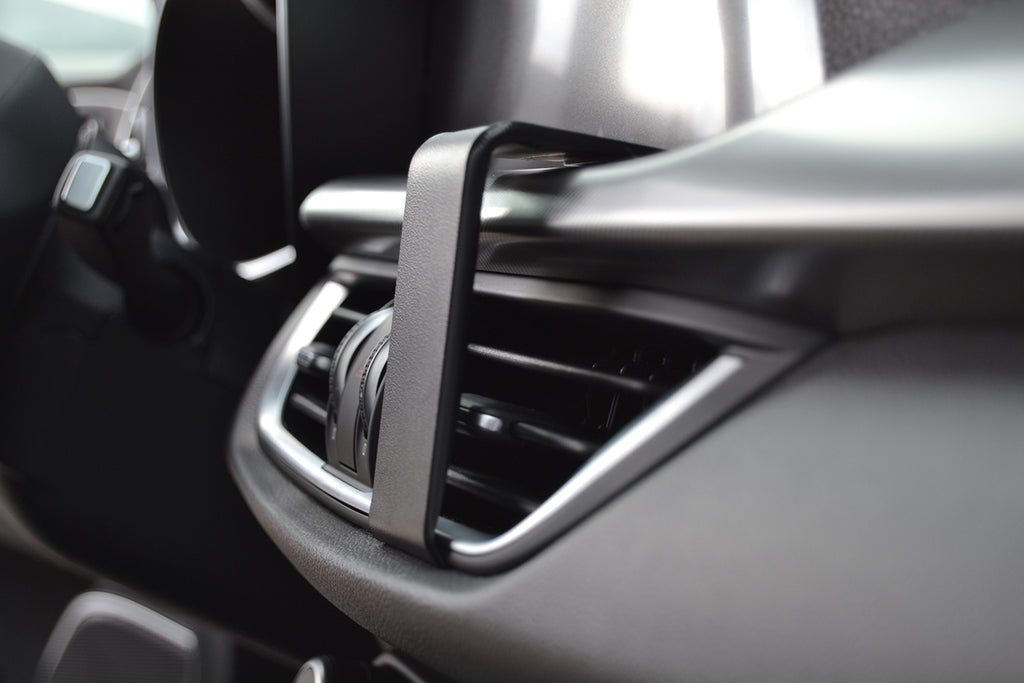 Brodit ProClip 855349 voor Alfa Romeo Stelvio 2016-2025 - productfoto zwarte ABS montagebasis