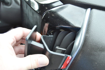 Brodit ProClip 855362 voor Chevrolet Traverse 2018-2023 - montagepositie op dashboard