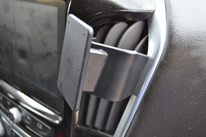 Brodit ProClip 855362 voor Chevrolet Traverse 2018-2023 - detail van dashboardmontage