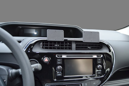 Brodit ProClip 855365 voor Toyota Prius c 2018-2020 - detail van dashboardmontage