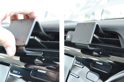 Brodit ProClip 855386 voor Toyota Camry 2018-2021 - ProClip geplaatst in het voertuig