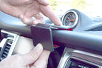 Brodit ProClip 855387 voor Porsche Macan 2015-2019 - montagepositie op dashboard