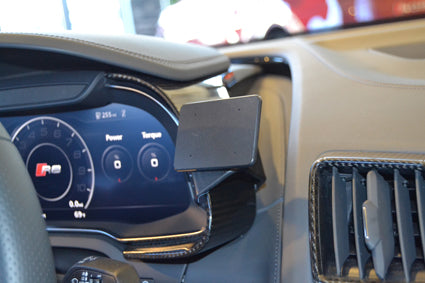 Brodit ProClip 855388 voor Audi R8 2017-2024 - detail van dashboardmontage