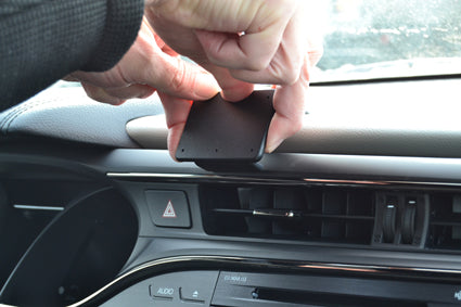 Brodit ProClip 855390 voor Toyota Avalon 2013-2018 - ProClip geplaatst in het voertuig