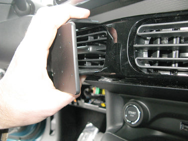 Brodit ProClip 855411 voor Citroen C4 Cactus 2018-2023 - montagepositie op dashboard