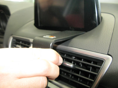 Brodit ProClip 855416 voor Mazda 3 2017-2018 - ProClip geplaatst in het voertuig