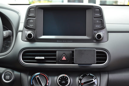Brodit ProClip 855418 voor Hyundai Kona 2018-2023 - detail van dashboardmontage