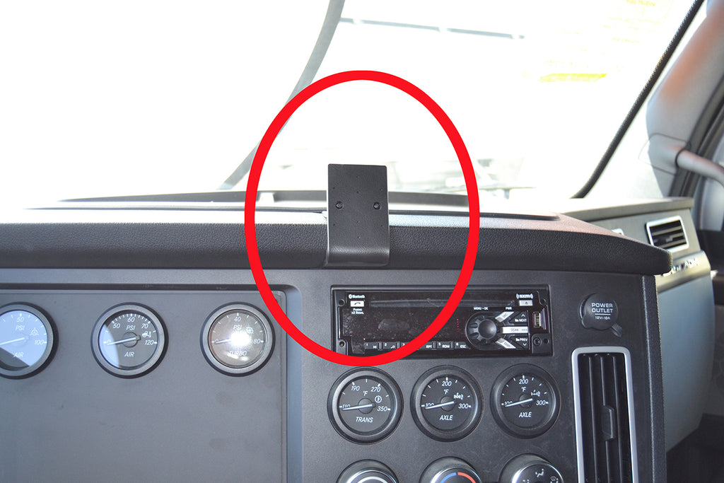 Brodit ProClip 855420 voor Freightliner Cascadia 2018-2026 - montagefoto 6
