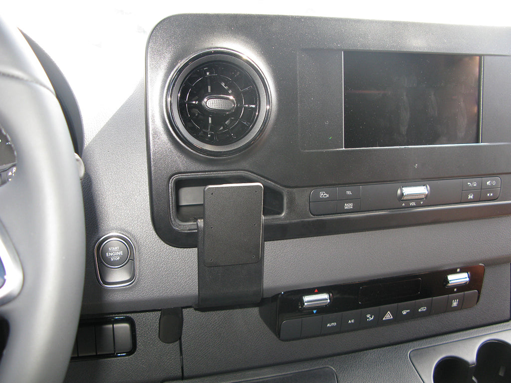 Brodit ProClip 855442 voor Mercedes Benz Sprinter 2019-2026 - productfoto zwarte ABS montagebasis