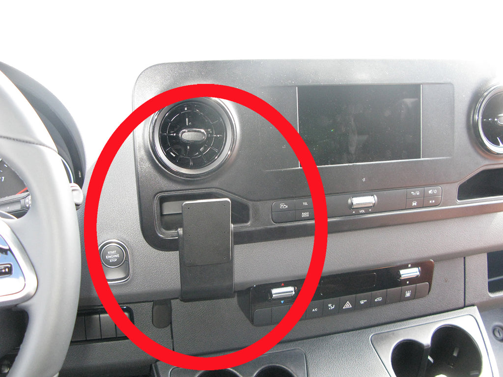 Brodit ProClip 855442 voor Mercedes Benz Sprinter 2019-2026 - montagefoto 6