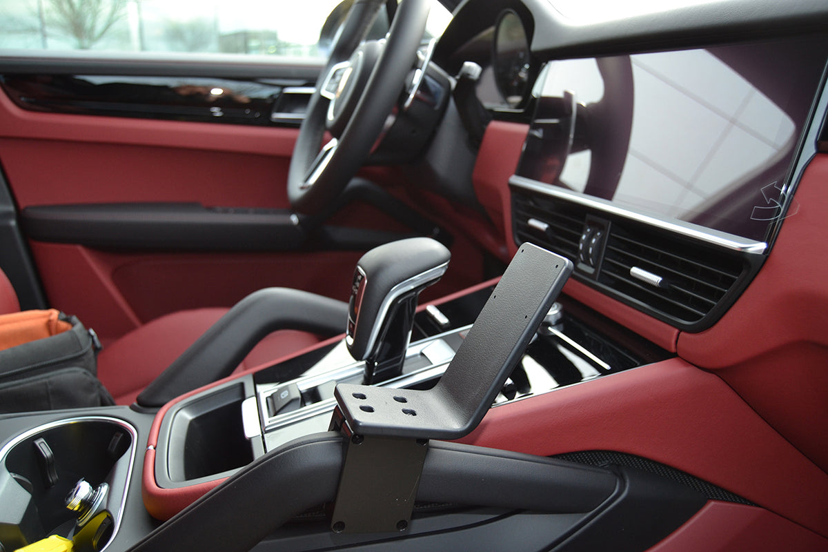 Brodit ProClip 855457 voor Porsche Cayenne 2019-2026 - productfoto zwarte ABS montagebasis