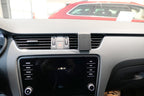 Brodit ProClip 855485 voor Skoda Octavia III 2018-2021 - detail van dashboardmontage