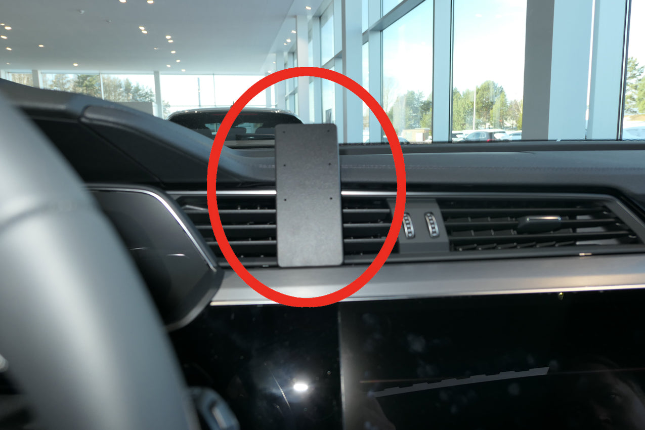Brodit ProClip 855503 voor Audi Q8 e-tron 2024-2026 en Audi e-tron 2019-2023 - productfoto zwarte ABS montagebasis