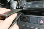 Brodit ProClip 855523 voor Mitsubishi L200 2020-2024 - montagepositie op dashboard