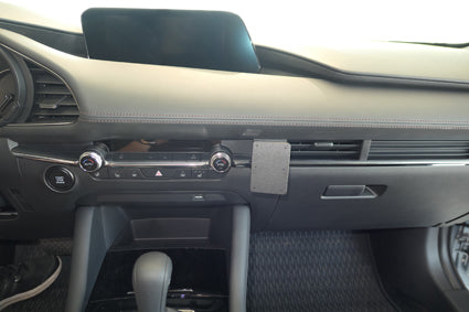 Brodit ProClip 855530 voor Mazda CX-30 2020-2026 en Mazda 3 2019-2026 - installatiepositie