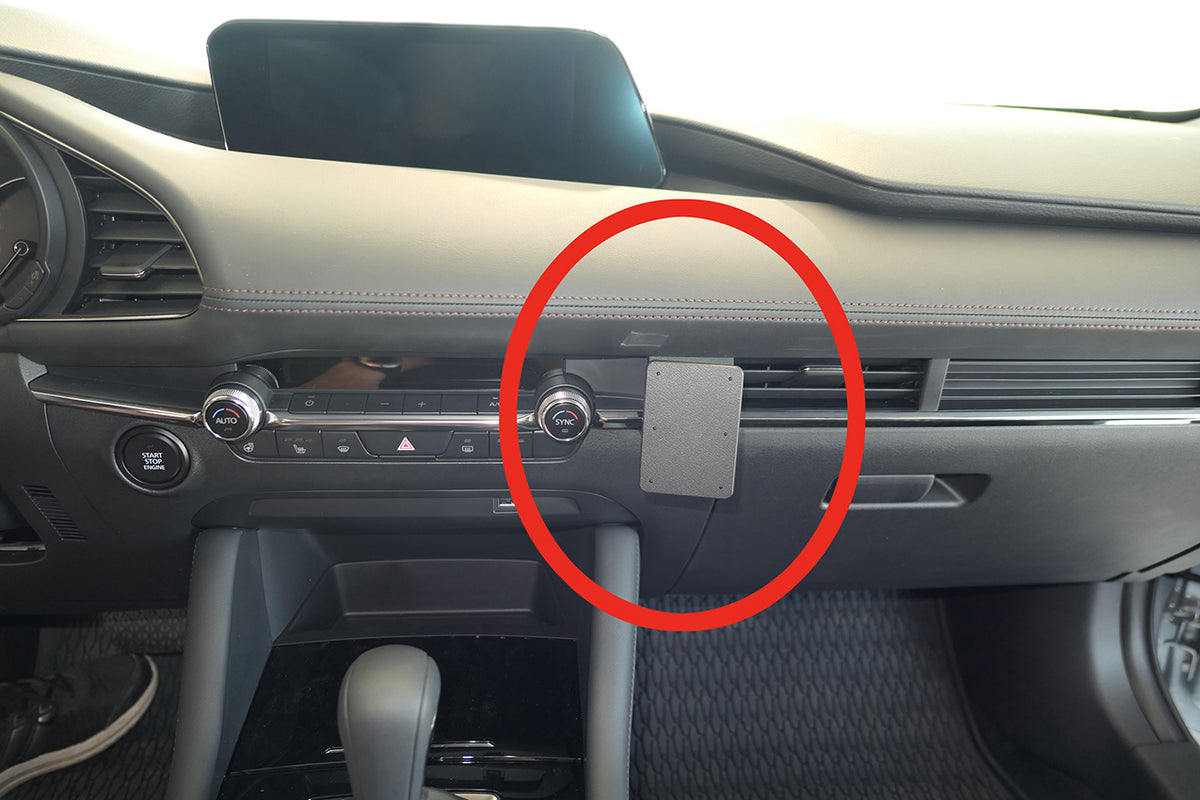 Brodit ProClip 855530 voor Mazda CX-30 2020-2026 en Mazda 3 2019-2026 - productfoto zwarte ABS montagebasis