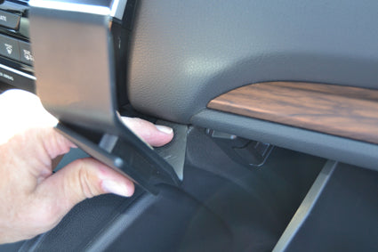 Brodit ProClip 855541 voor Honda CR-V 2017-2022 - ProClip geplaatst in het voertuig