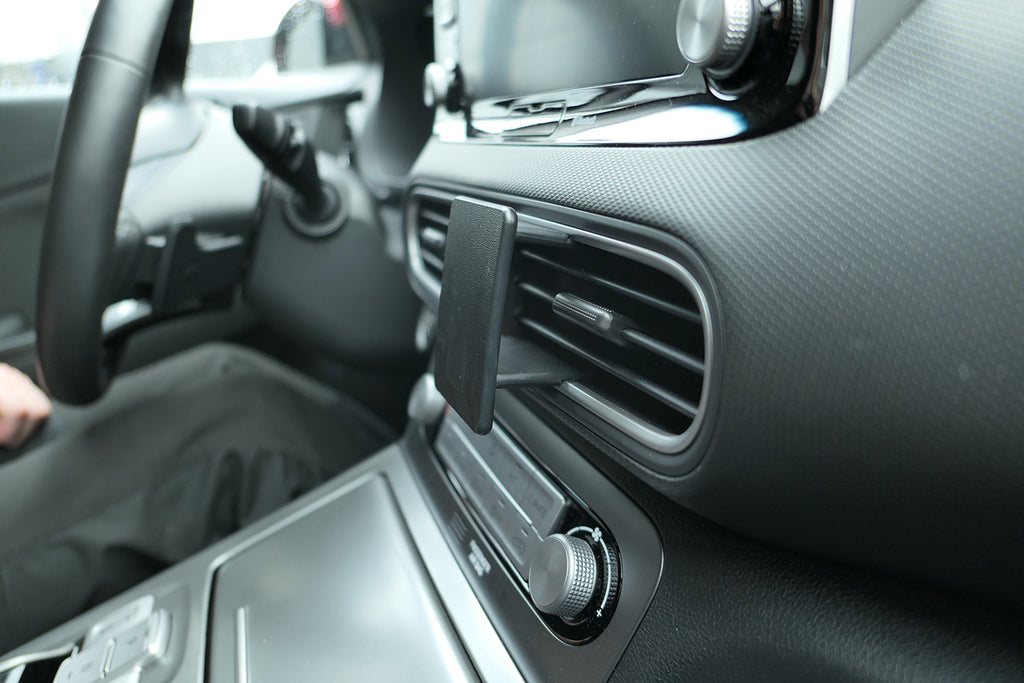 Brodit ProClip 855552 voor Hyundai Kona Electric 2019-2021 - productfoto zwarte ABS montagebasis