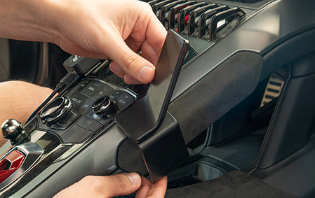 Brodit ProClip 855555 voor Lamborghini Huracan 2016-2023 - ProClip geplaatst in het voertuig