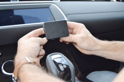 Brodit ProClip 855562 voor Land Rover Range Rover Evoque 2019-2023 - ProClip geplaatst in het voertuig