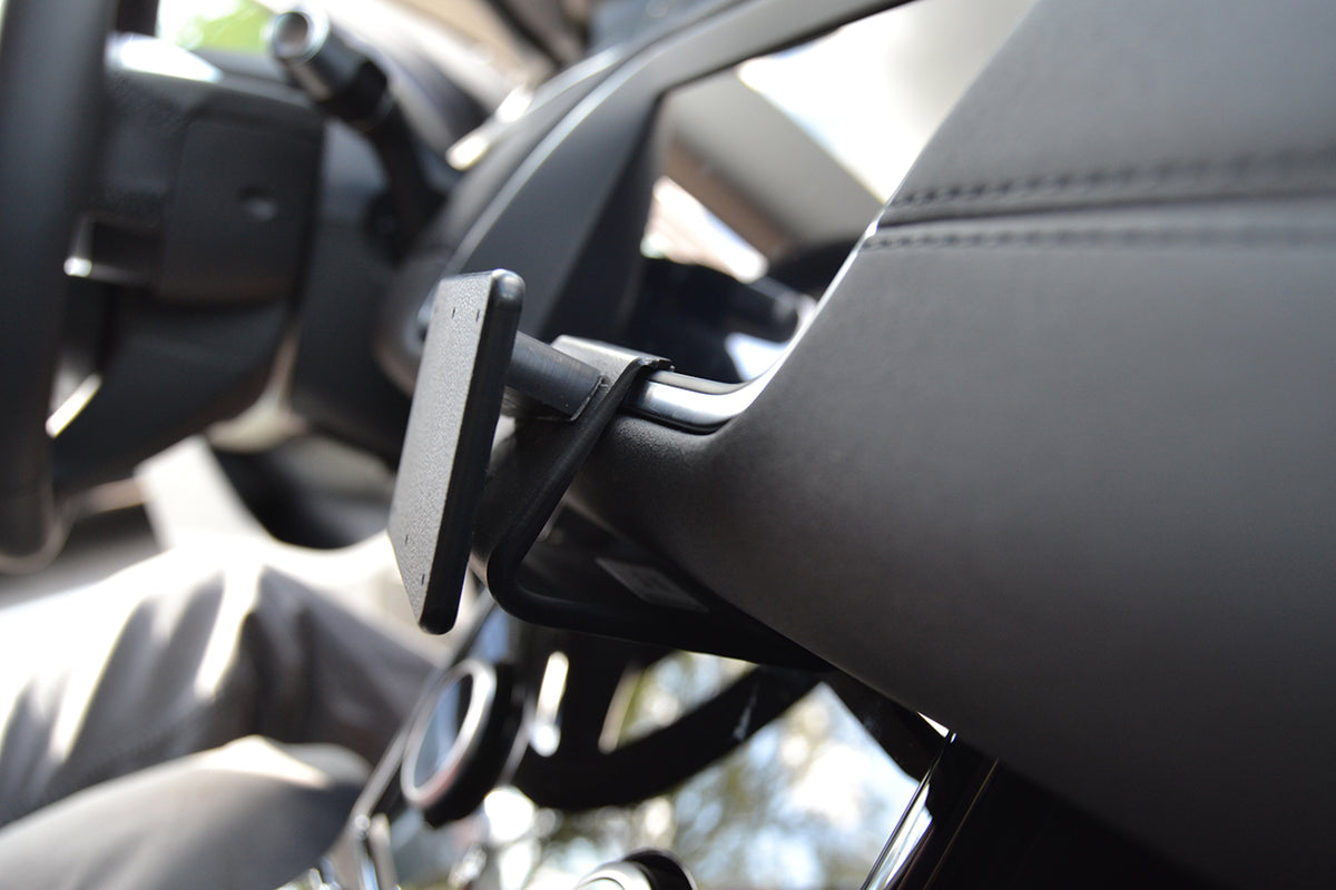 Brodit ProClip 855562 voor Land Rover Range Rover Evoque 2019-2023 - productfoto zwarte ABS montagebasis