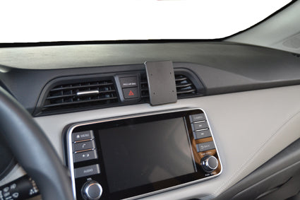 Brodit ProClip 855574 voor Nissan Versa Sedan 2020-2026 - installatiepositie