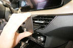 Brodit ProClip 855587 voor Skoda Kamiq 2020-2025 - montagepositie op dashboard